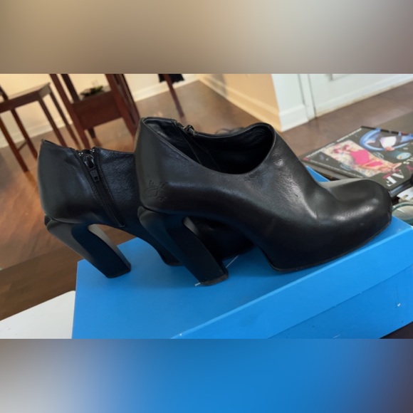 John Fluevog Booties - Picture 2 of 9